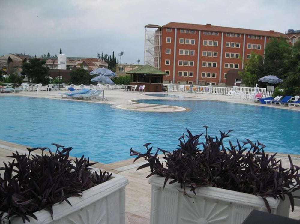 Adalin Resort Otel Kemer All Inclusive (43 Km Away From Antalya)