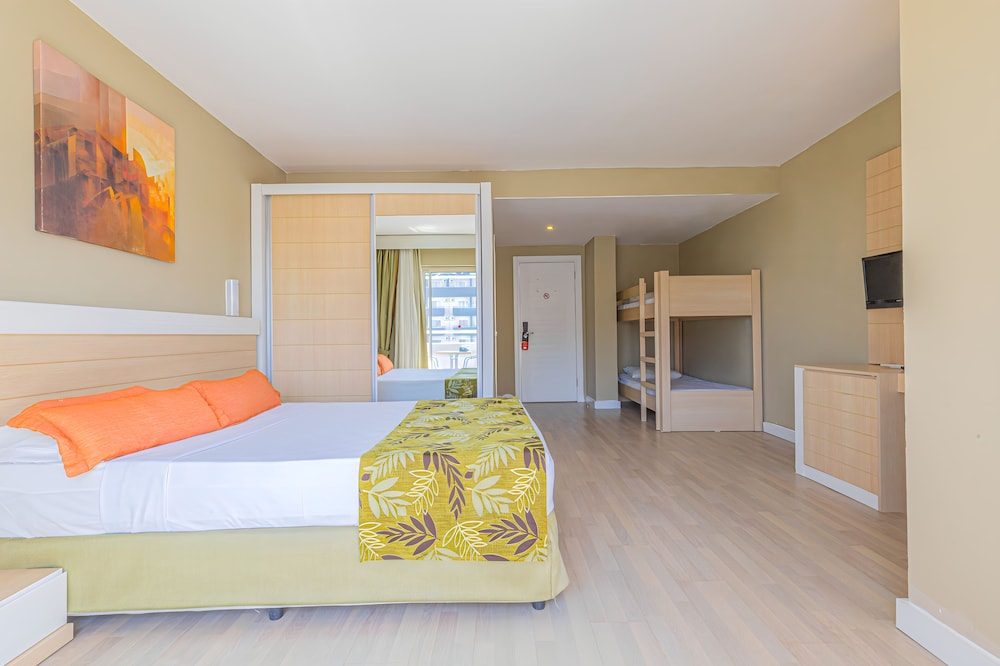 Akdora Elite Hotel And Spa (71Km Away From Atalya)
