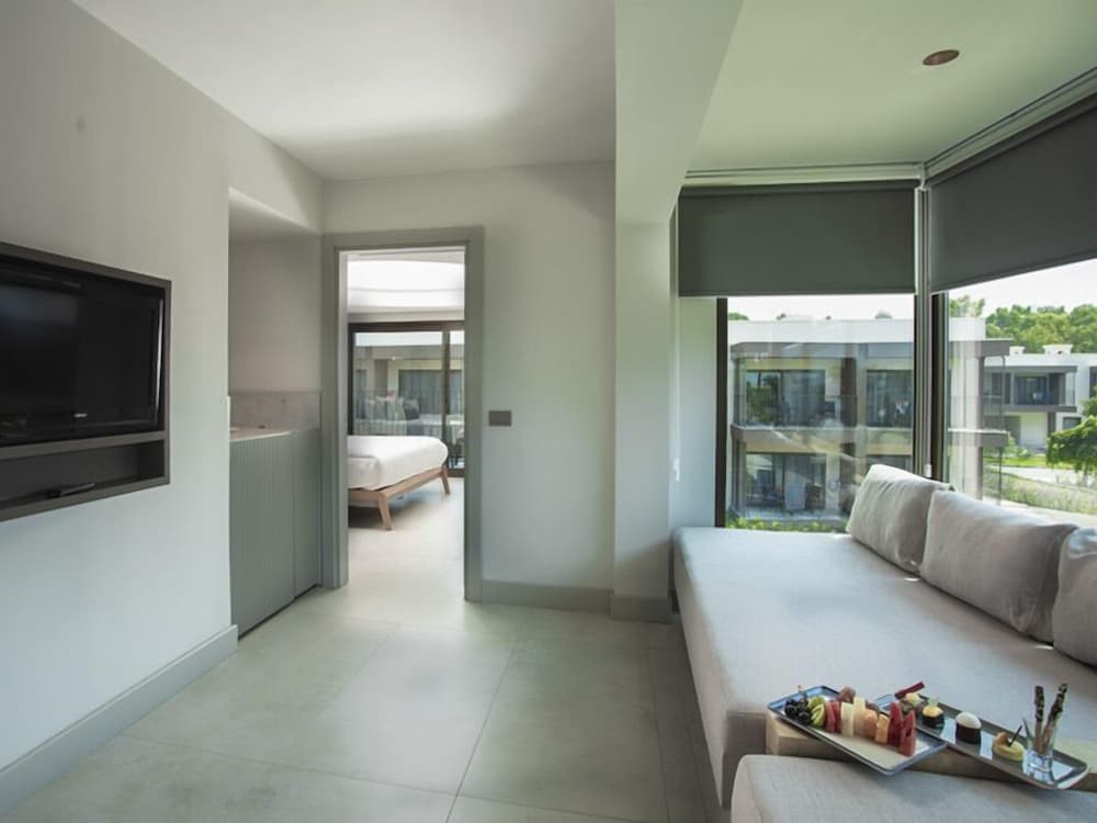 Paloma Orenda Resort All Inclusive (77Km Away From Antalya)(Does Not Accept Men Only Bookings)