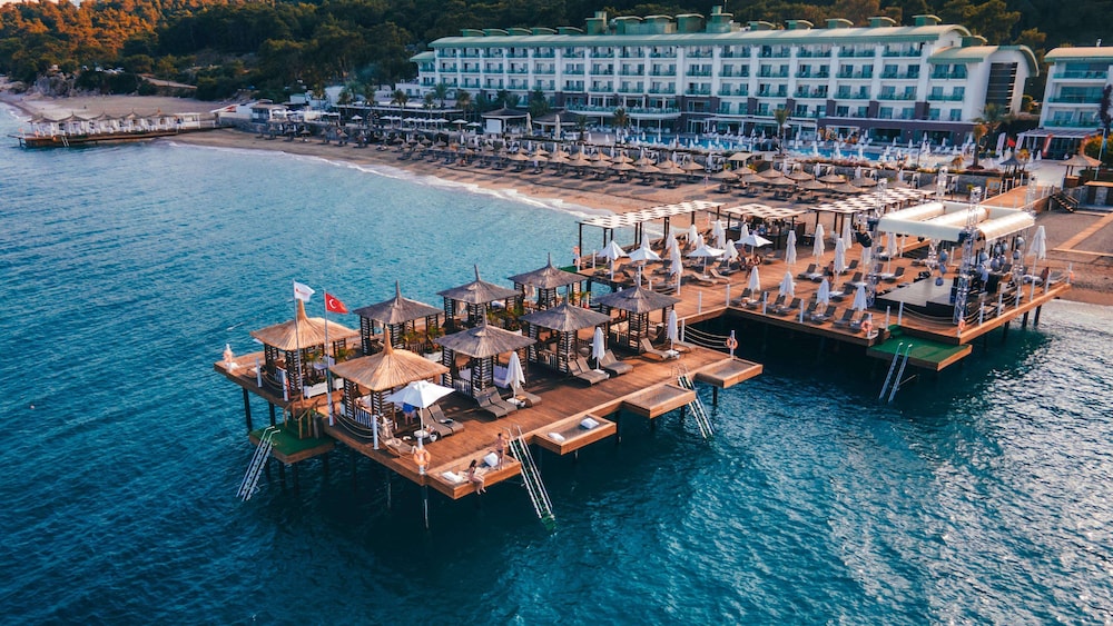 Corendon Playa Kemer Hotel (Hotel Doesnt Accept Men Only Bookings)33Km Away From Antalya