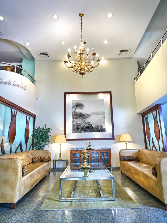 Feronya  Hotel