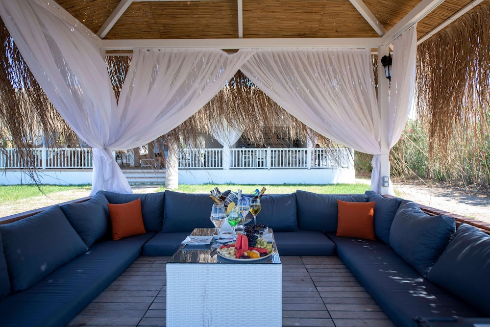 Euphoria Palm Beach Resort(Also Known As Euphoria Palm Beach/Fun Sun Euphoria Palm Beach/Asteria Family Resort Side)(89 Km Away)