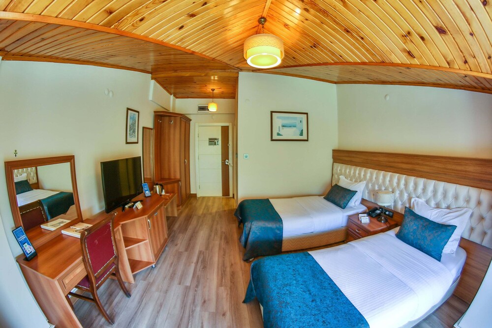 Diamond Hotel(Also Known As Amasra Diamond Hotel)