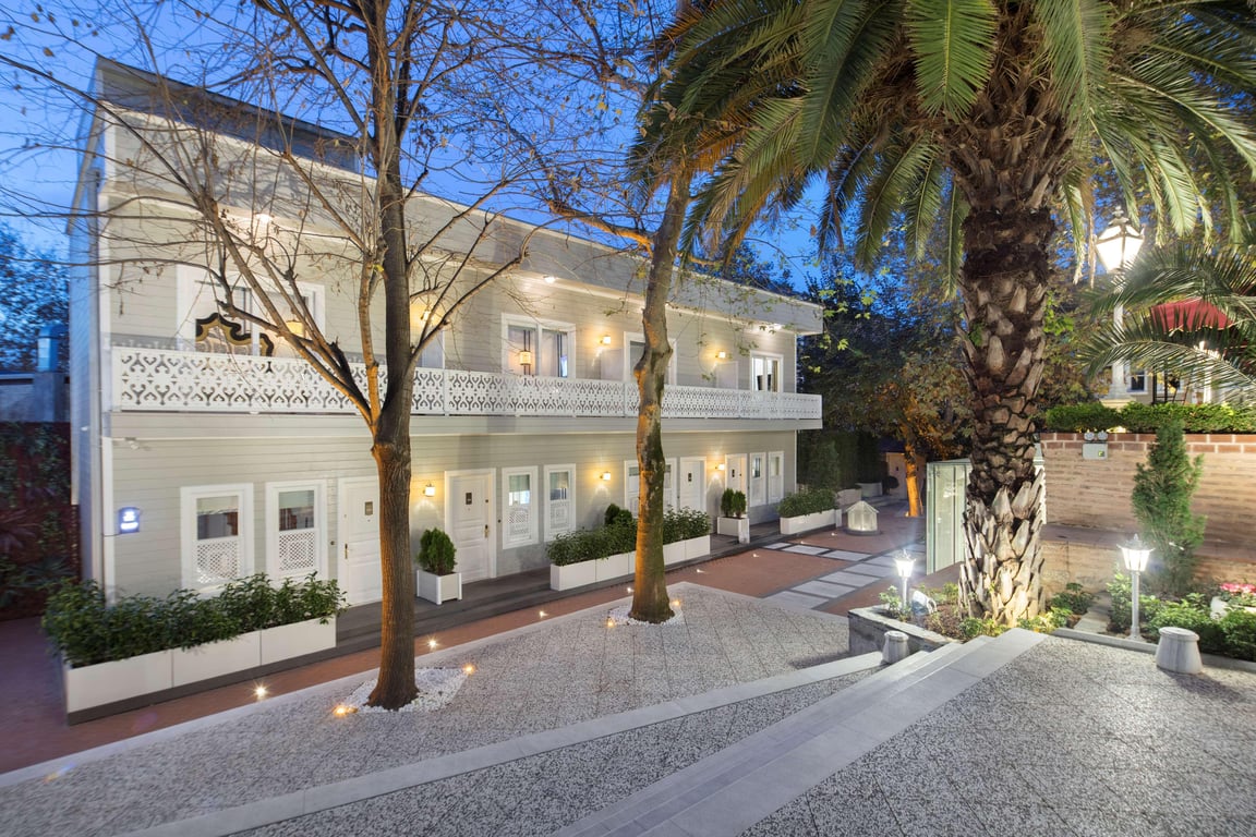 Hagia Sofia Mansions Curio Collection By Hilton