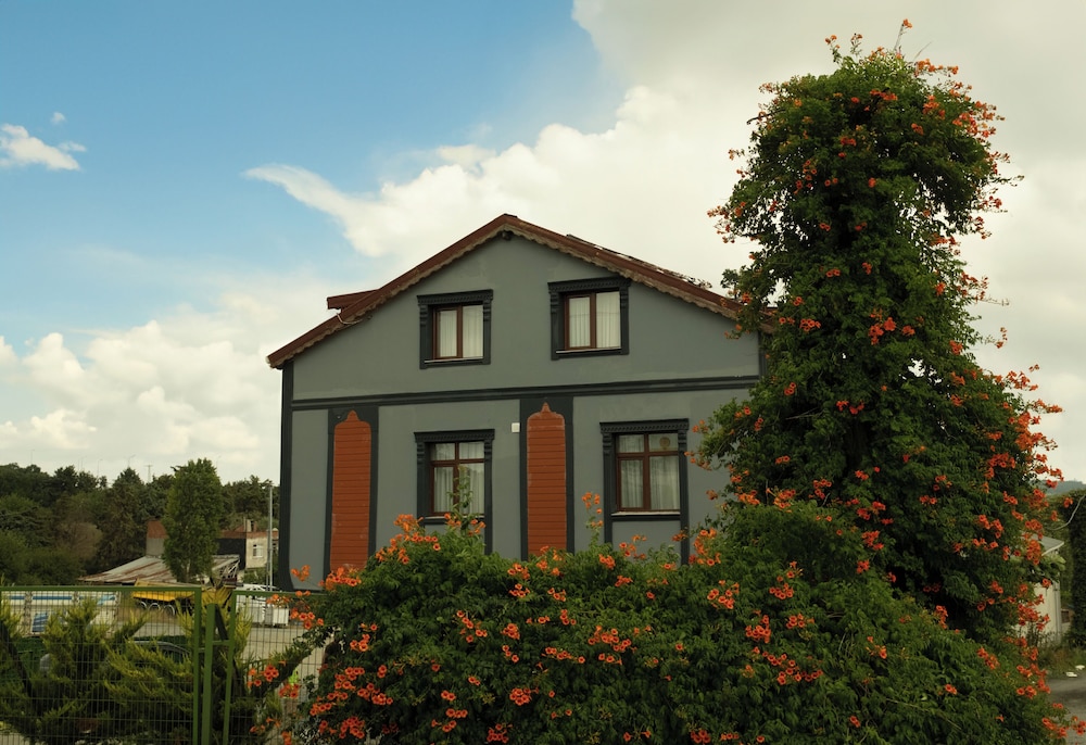 Zelle Airport Boutique Hotel (47Km Away From Istanbul)