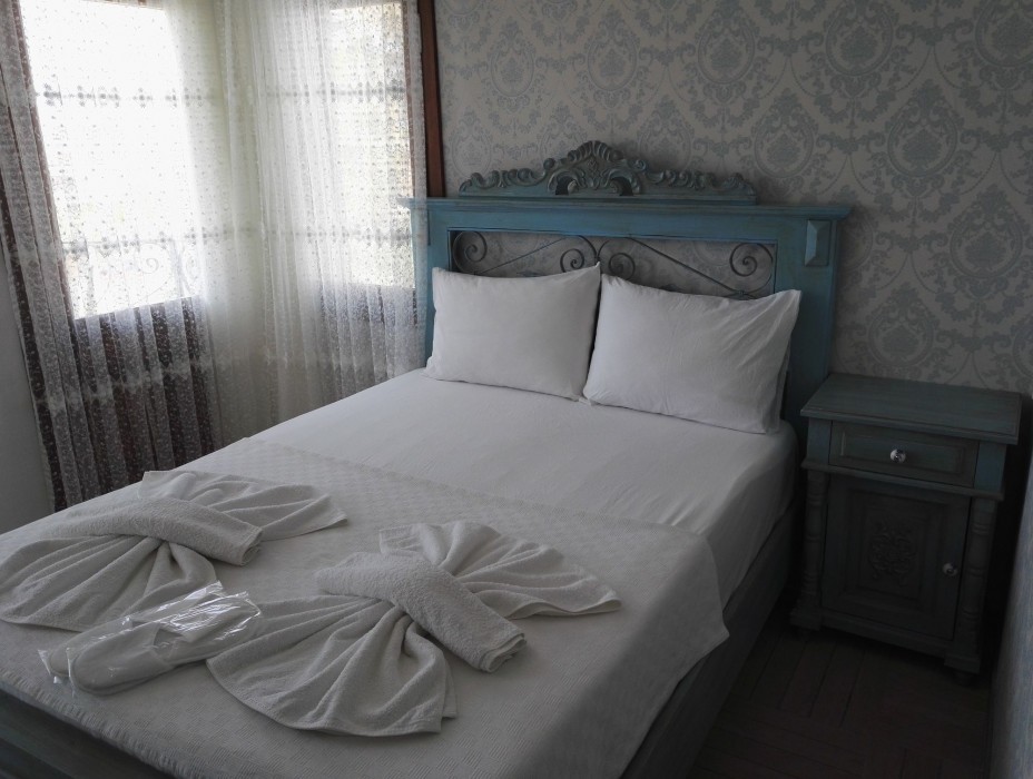 Cunda House Kucuk Otel (also Known As Cunda Dalyan Hotel)