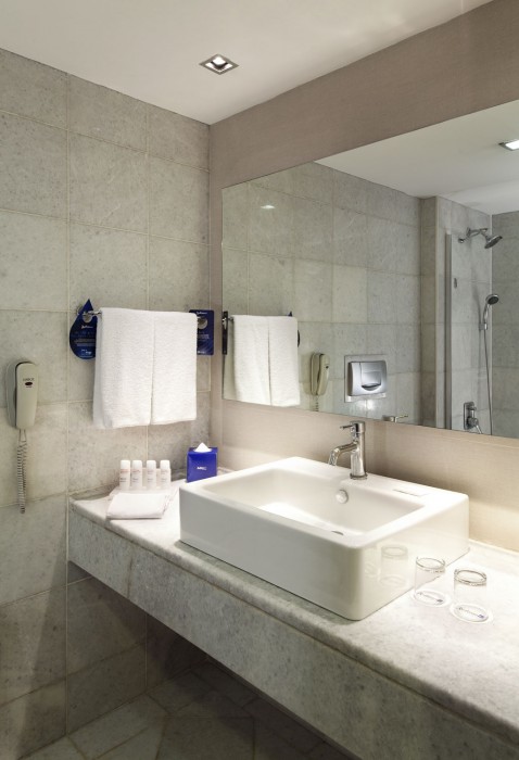Bh Conference And Airport Hotel Istanbul (also Known As Radisson Blu Conference And Airport Hotel Istanbul)