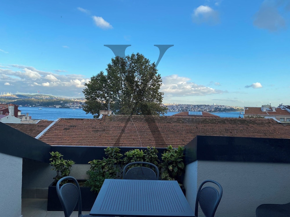 X Flats Taksim (no Front Desk)