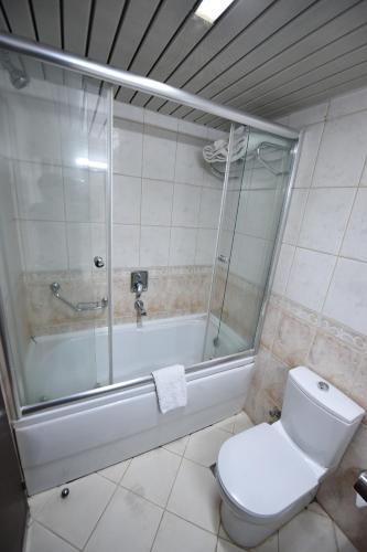 Asal Hotel