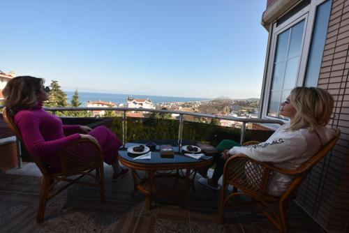 Istanbul Airport Treekos Suite Hotel (58km Away From Istanbul)