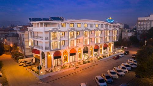 The Sansa Hotel And Spa (75Km Away From Antalya)