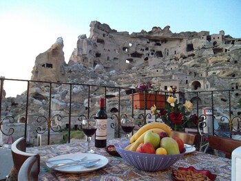 Turbel Cave House