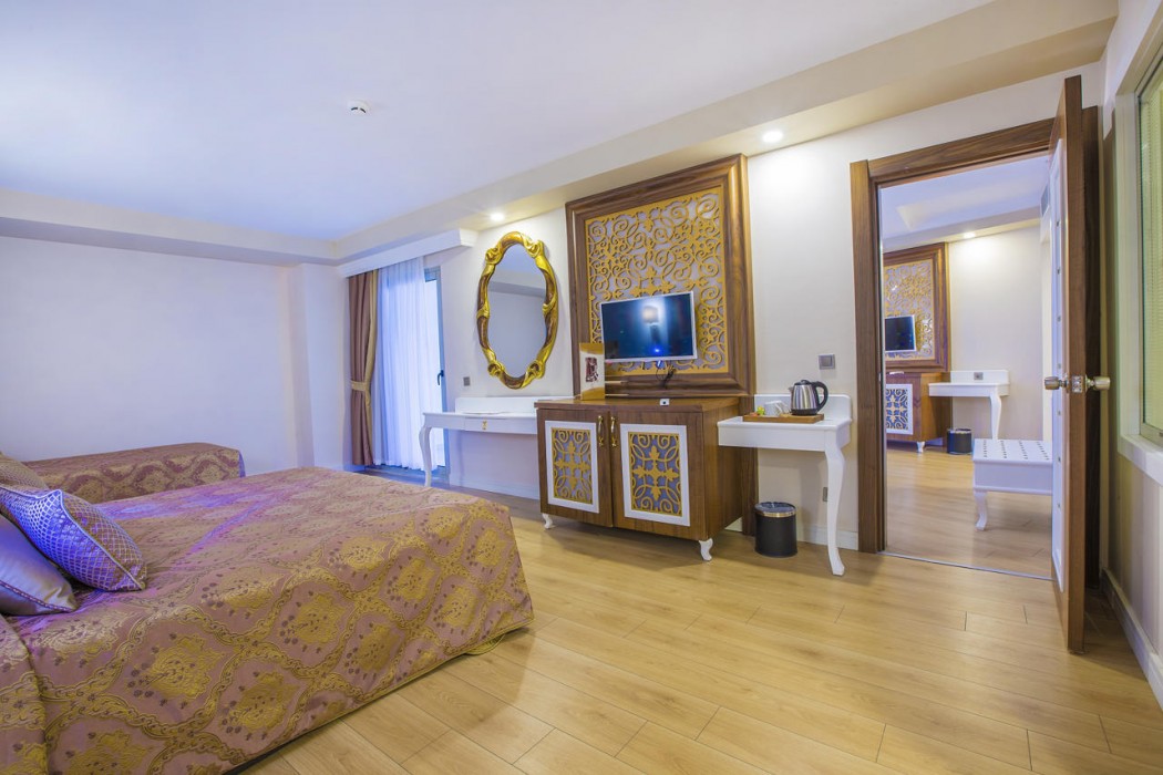 Jadore Deluxe Hotel And Spa Ultra All Inclusive(78km Away From Antalya)