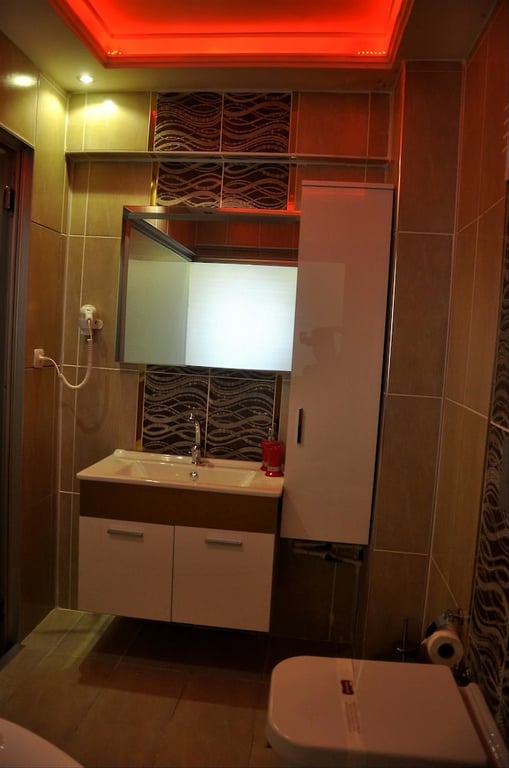 Anit Park Hotel