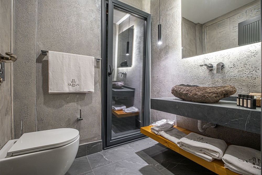 Surga Alacati (No Front Desk Please Contact The Property In Advance)