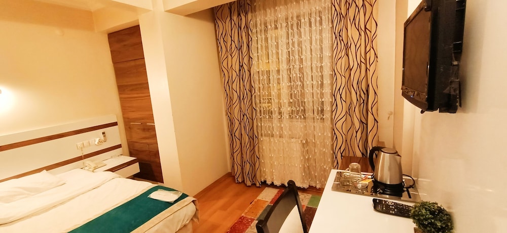 Ceylan Hotel