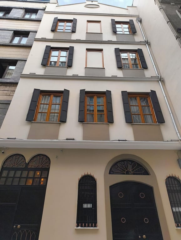 Hotel Majestik
