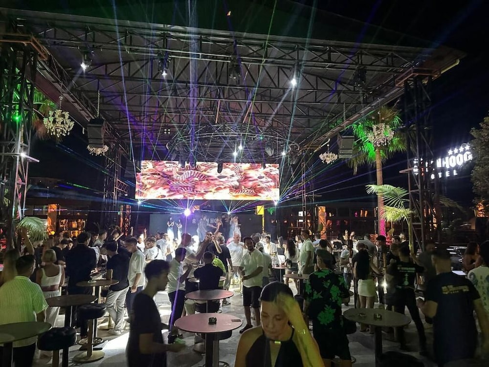 Club Robinhood Hotel