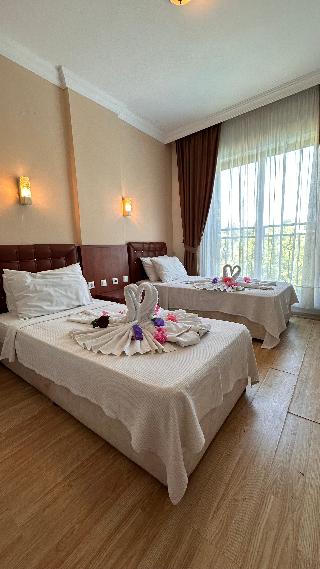 Muer City Kemer Hotel (45km Away From Antalya)