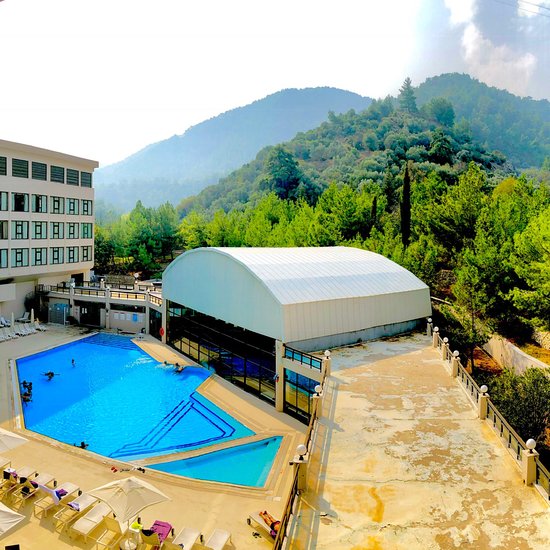 Muber Hotel (54km Away From Izmir)