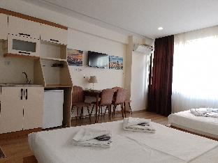 Newaz Hotel