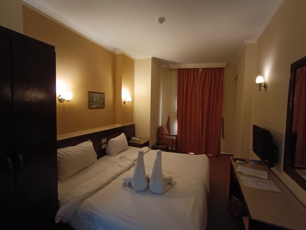 Susanna Hotel