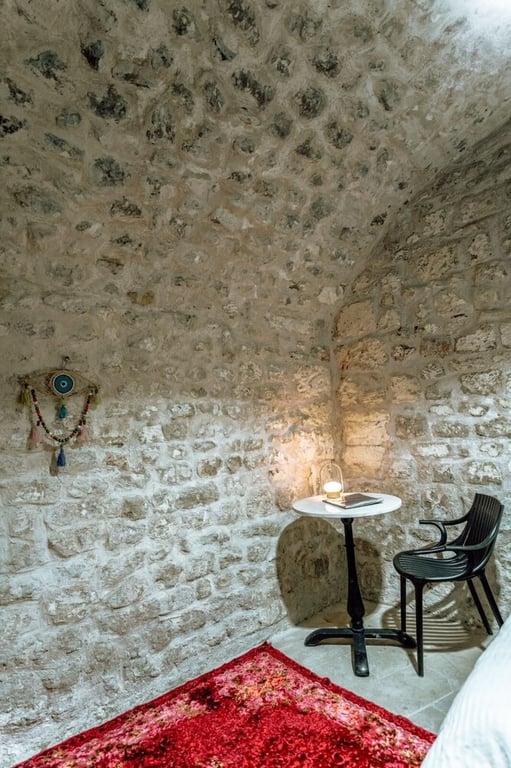 Sermest House