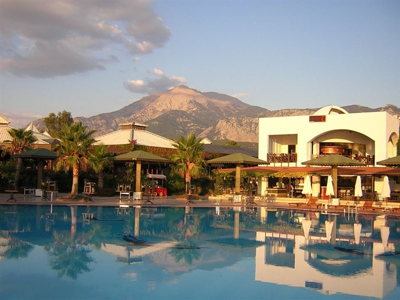 Emelda Sun Club (formerly Known As Simena Sun Club) (51km Away From Antalya)