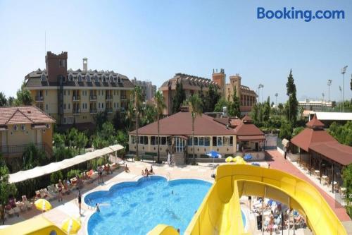 Mİra Resort And Spa All Inclusive (50Km Aay From Antalya)