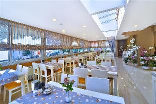 The Hera Premium Hotels (29Km Away From Istanbul)