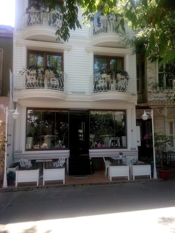 Kumsal Boutique