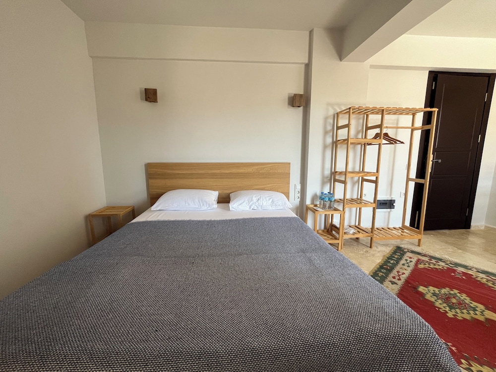 Agon Ephesus (limited Hours Front Desk Need To Contact Property In Advance)
