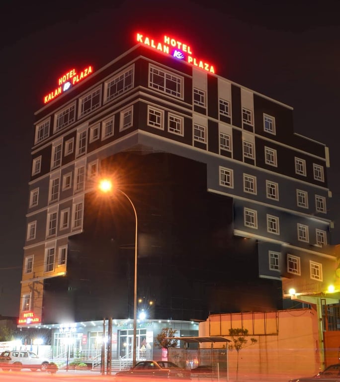 Kalan Plaza Hotel