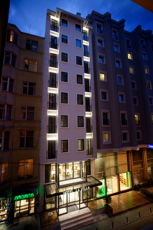 La Villa Hotel
