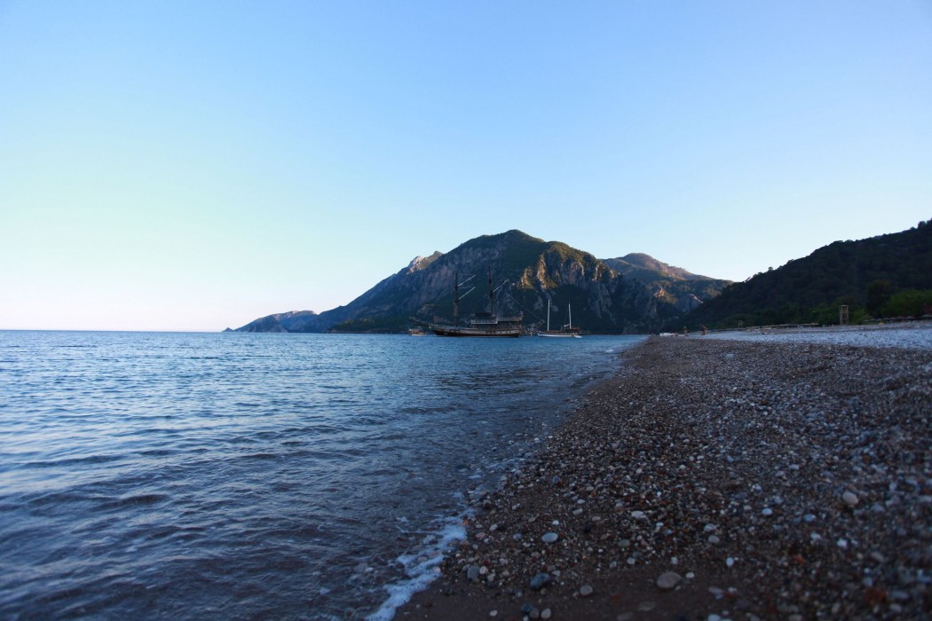 Azur Hotel (78 Km Away From Antalya)