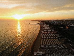Castival Hotel(69km Away From Antalya)(do Not Accept Men Only Bookings)