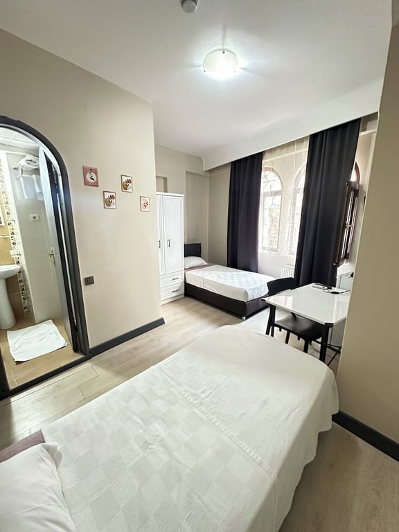 Glr Otel