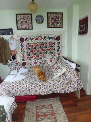 Chora Guesthouse