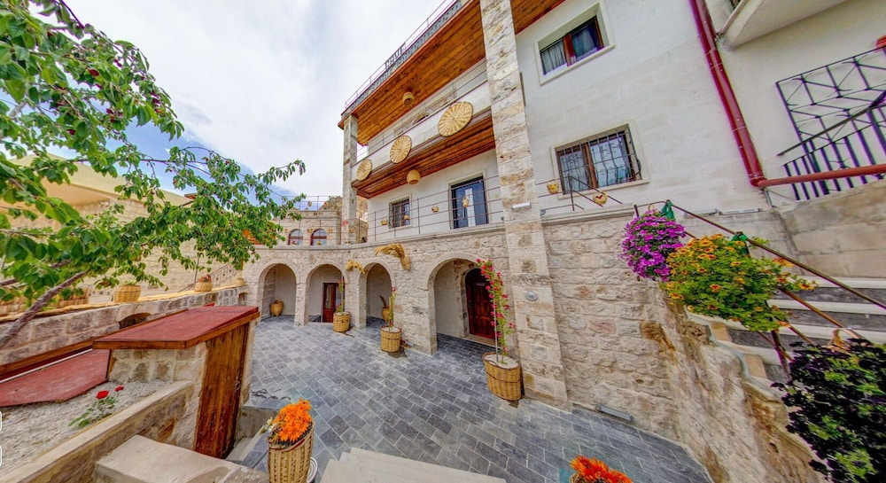 Black Stove Cappadocia(Please Contact The Property 7 Days In Advance)