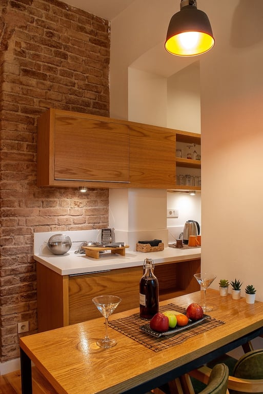 Kumbaraci Suites Taksim (5.1 Km Away From Istanbul) (no Front Desk Need To Contact Property 5 Days In Advance)