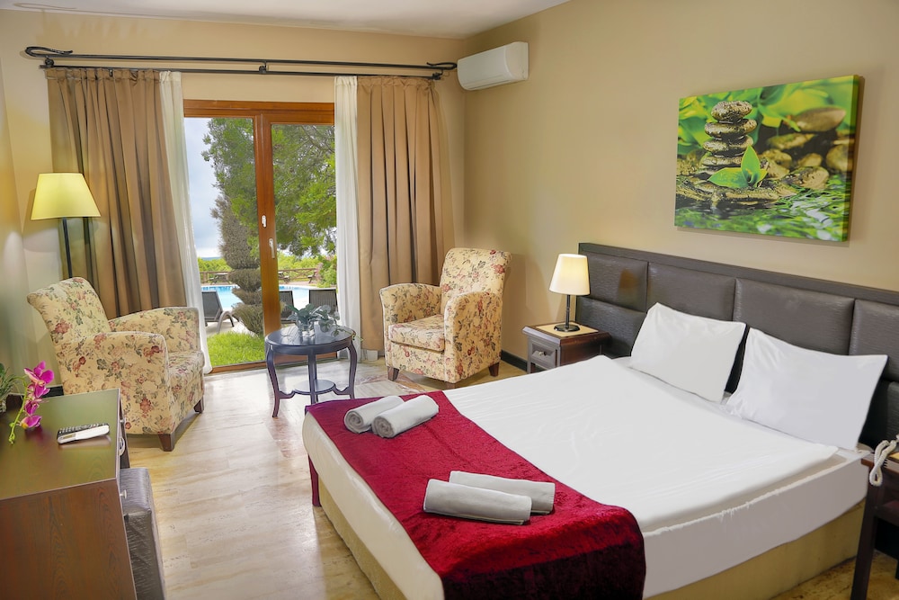 Istanbul Airport Durusu Club Hotel(53 Km Away From Istanbul)