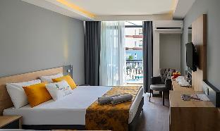 Ces Park Hotel (formerly Park Side Hotel) (73km Away From Antalya)