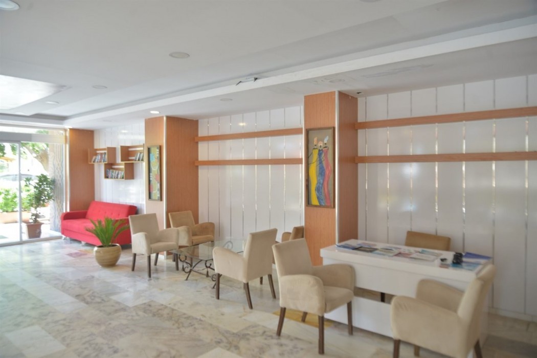 Viva Beach Hotel (146Km Away From Antalya)