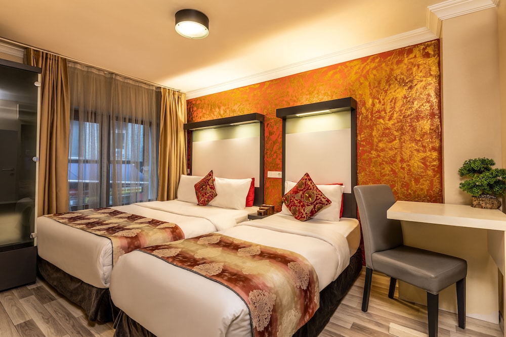 Platine Hotels And Suites