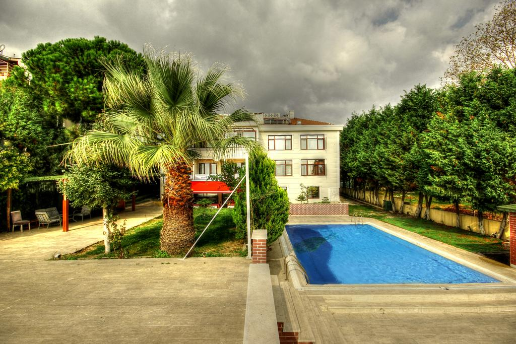 Blue Marine Hotel (44 Km Away From Istanbul)