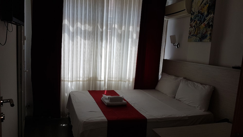 Ferah Hotel (34 Km Away From Trabzon)