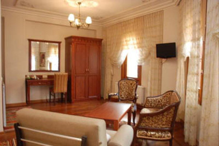 Tashkonak Sultan Suites &amp; Apart