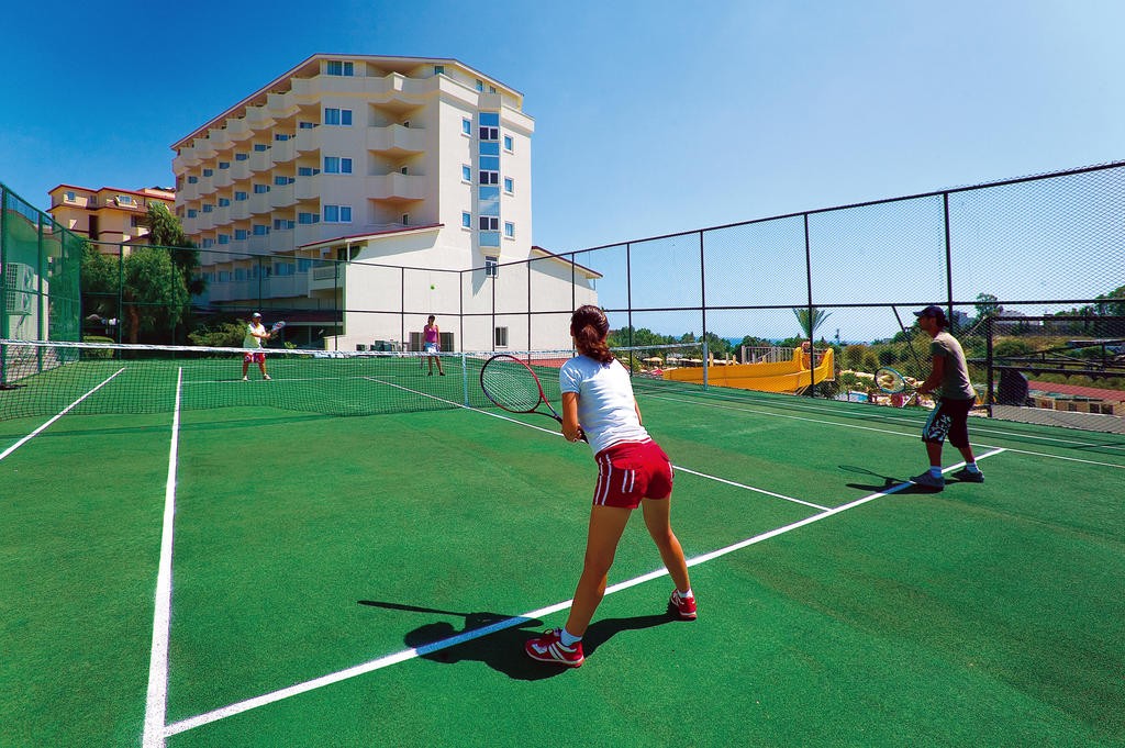 Febeach Hotel All Inclusive (68Km Away From Antalya)