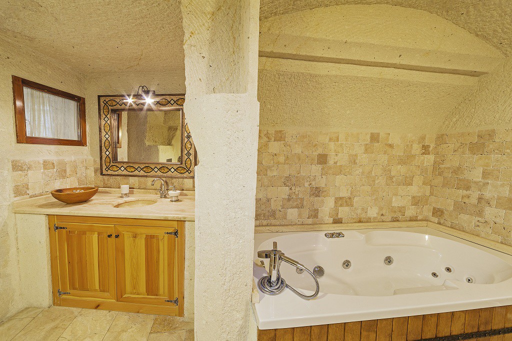 Mithra Cave Hotel Special Class (also Known As Mithra Cave Hotel)