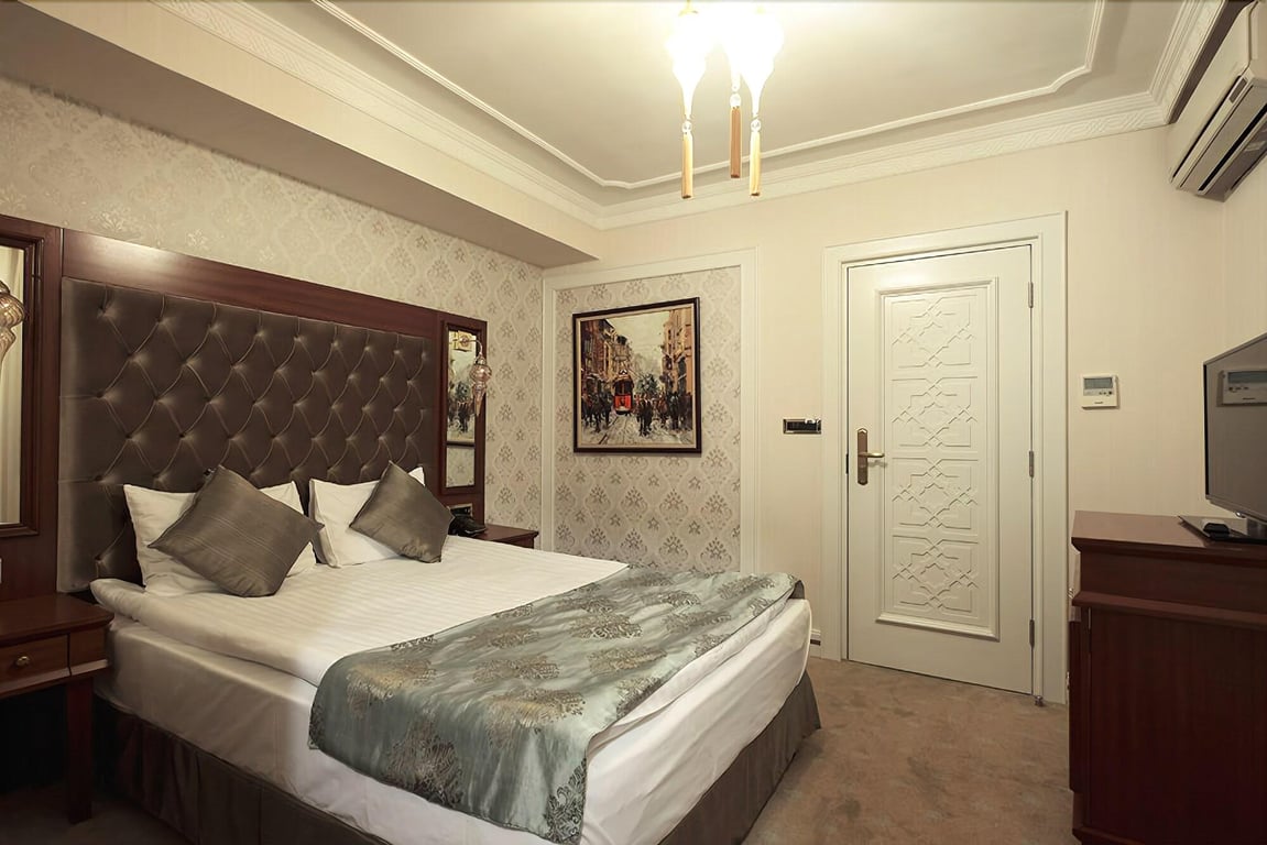 The Empress Theodora Hotel